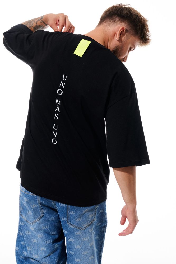 UNO MAS UNO